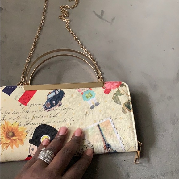 Purse - Picture 3 of 3